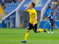 Полузащитник Кирилл Щетинин подписал контракт с «Ростовом»