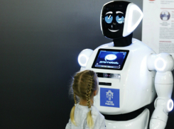 Возможность посмотреть на уникальных роботов появилась у детей Ростова