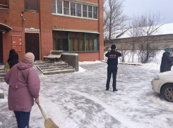 Наказания за плохую уборку снега подействовали на ростовские ЖЭКи