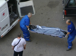 Двухнедельный труп пенсионерки обнаружили в квартире в Ростовской области