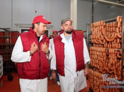 Рэпер Баста узнал секрет приготовления ганноверских сосисок