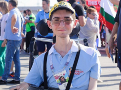 Измученный солнцем инвалид столкнулся с диким хамством водителя ростовского автобуса