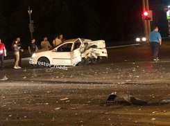 В Ростове произошло страшное ДТП с тремя автомобилями и велосипедистом