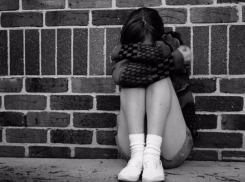 За изнасилование восьмилетней школьницы шахтинца осудили на 17 лет