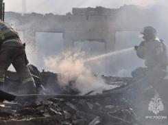 За прошедшие сутки донские спасатели ликвидировали восемь техногенных пожаров