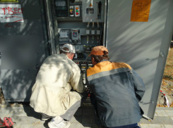 Массовые отключения электричества ожидают жителей Ростова в последний день рабочей недели