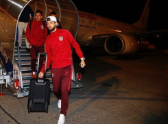 Футболисты испанского клуба «Атлетико» прилетели в Ростов