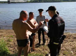 Логвиненко призвал полицию штрафовать пьяные компании на пляжах