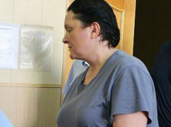 Судья из Ростова в наручниках отправилась в СИЗО за аферы с землей
