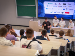 Молодежный фестиваль «Войти в IT» провели в Южном федеральном университете