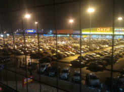 Массово атаковали супермаркеты жители Ростова в последний предновогодний день 