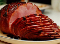 ﻿Тридцать килограмм сочной итальянской ветчины сожгли в Ростове 