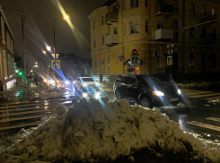 В Ростовской области завели 140 дел за неуборку снега и наледи