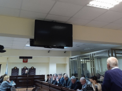 В деле об аксайских рынках стали возникать фамилии чиновников из правительства Ростовской области