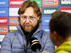 Тренер «Ростова» Карпин рассказал о трудностях команды из-за закрытого аэропорта