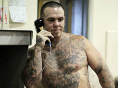 Миллион вымогали у ленинградского чиновника заключенные колонии строгого режима в Ростовской области 