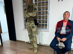 За взятку 200 тысяч рублей задержали замначальника отдела полиции в Ростове