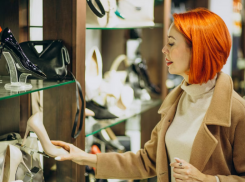 В магазин женской одежды требуется продавец-кассир в Ростове