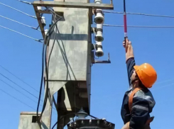 Жителям семи ростовских улиц до конца месяца придется обходиться без электричества