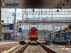 Поезда, идущие через Ростовскую область, массово задерживаются