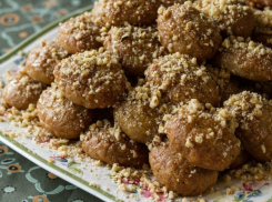 Просто тает во рту: вкуснейший греческий десерт смогут попробовать ростовчане в новогоднюю ночь