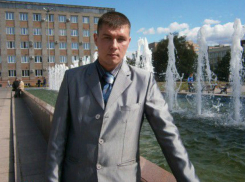 Известный актер «ментовских» сериалов «спрятался» от петербургского суда в Ростове