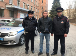 Ростовские инспекторы ГИБДД помогли рожающей женщине