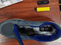 Порадовать «волшебными» кроссовками друга в тюрьме сумела жительница Ростовской области 