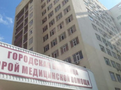 Из БСМП Ростова уволилось сразу 8 врачей