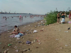Горожан попросили не превращать пляжи Ростова в мусорные свалки