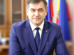 От лица мэра Новочеркасска Юрия Лысенко в очередной раз пишут неизвестные