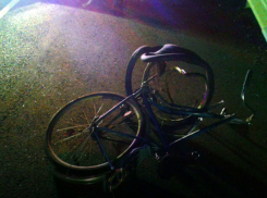 Жертвой смертельного наезда иномарки стал велосипедист в Ростовской области