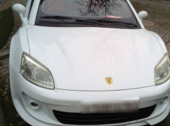 Таганрогскую Ferrari назвали убожеством и «пластмасской» ростовчане в соцсетях