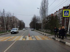 В Аксае пенсионер на Renault сбил 13-летнего ребенка