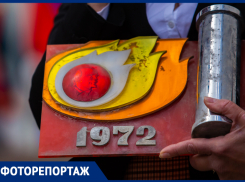 В Ростове торжественно вскрыли капсулу времени с посланием пионеров 1972 года