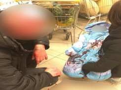 Дважды сбил машиной и отдубасил битой по голове москвича с младенцем неадекватный ростовский автомобилист