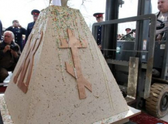 Ростовчане подарят на Пасху жителям Донбасса кулич весом в полтонны 