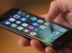 Четыре айфона утащили злоумышленники из салона сотовой связи в Ростове