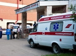 В Ростове пожилой водитель «Тойоты» сбил годовалого ребенка