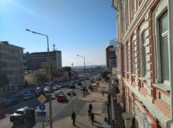 Ворошиловский проспект в Ростове встал в безнадежной пробке