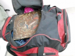 Старинную икону изъяли таможенники у пассажира автобуса «Донецк - Ростов»
