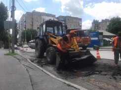 Стало известно, где в Ростове починят дороги после большого ливня