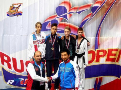 Донские тхэквондисты выиграли 15 медалей на международном турнире в Москве