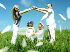 Календарь: 8 июля празднуют День семьи, любви и верности