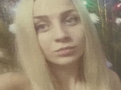 Ушедшая из дома в «номерной» шапке 22-летняя девушка пропала на улицах Ростова