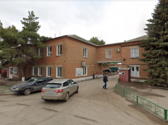 Врача-хирурга Матвеево-Курганской ЦРБ осудят за смерть пациентки 