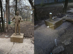 «Смеялся до слез»: Павел Деревянко оценил свою «оскароносную» статую в Таганроге
