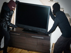 Наглые домушники в Ростовской области не побрезговали даже годами использованной мультиваркой 