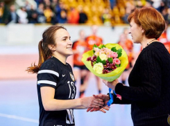 День рождения отмечает бывший капитан ГК «Ростсельмаш» Вероника Гасанова