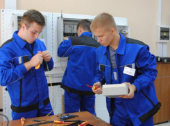 Более пятисот студентов прошли стажировку в компании «Россети Юг» в минувшем году